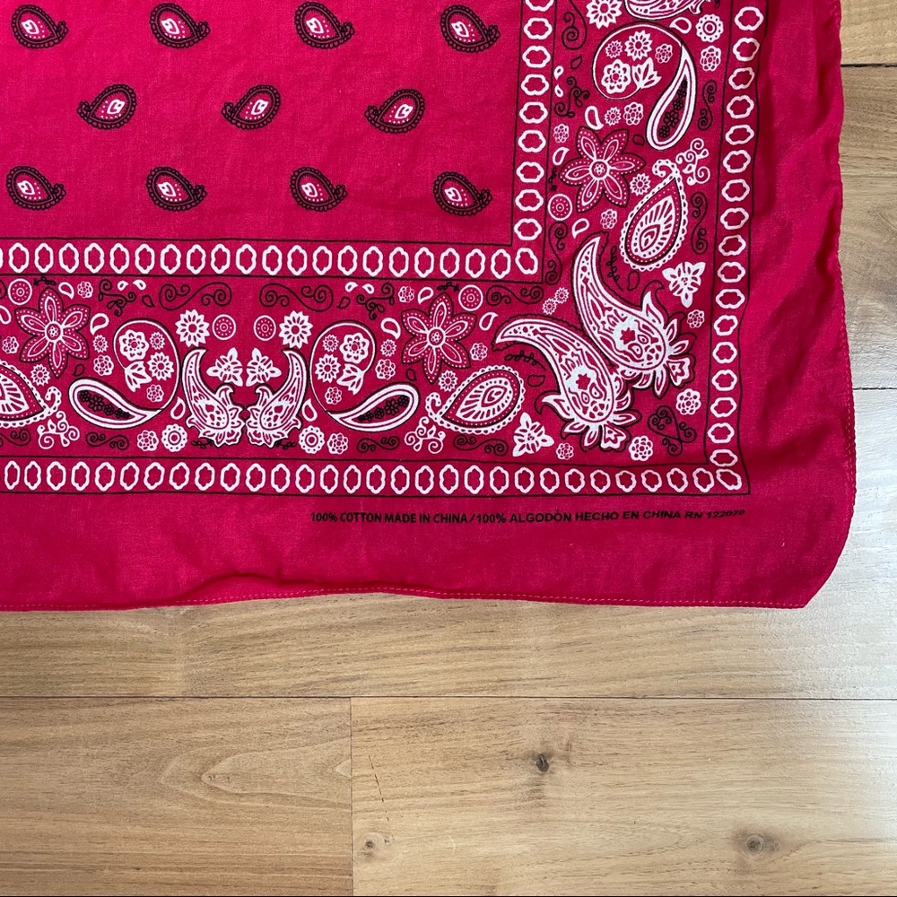 Kaiser Collection Fuchsia Paisley Pattern Cotton Bandana - Picture 2 of 6